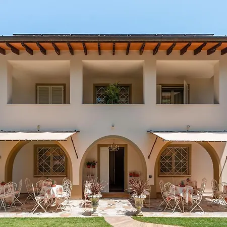 Diletta 4* Forte dei Marmi