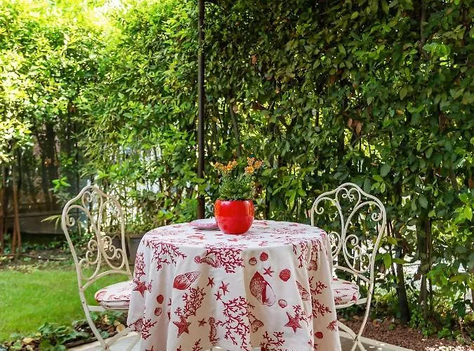 Diletta Bed & Breakfast 4*