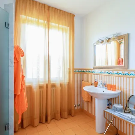 Oda ve Kahvaltı Diletta Forte dei Marmi